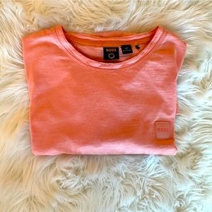 Boss Tee Shirt Peach Men’s Large